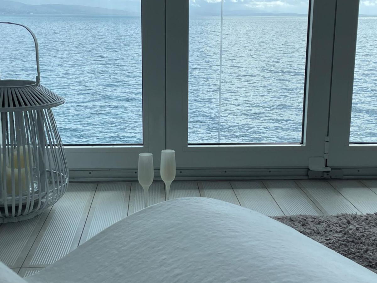 First Row To The Sea Apartment Opatija Exterior photo